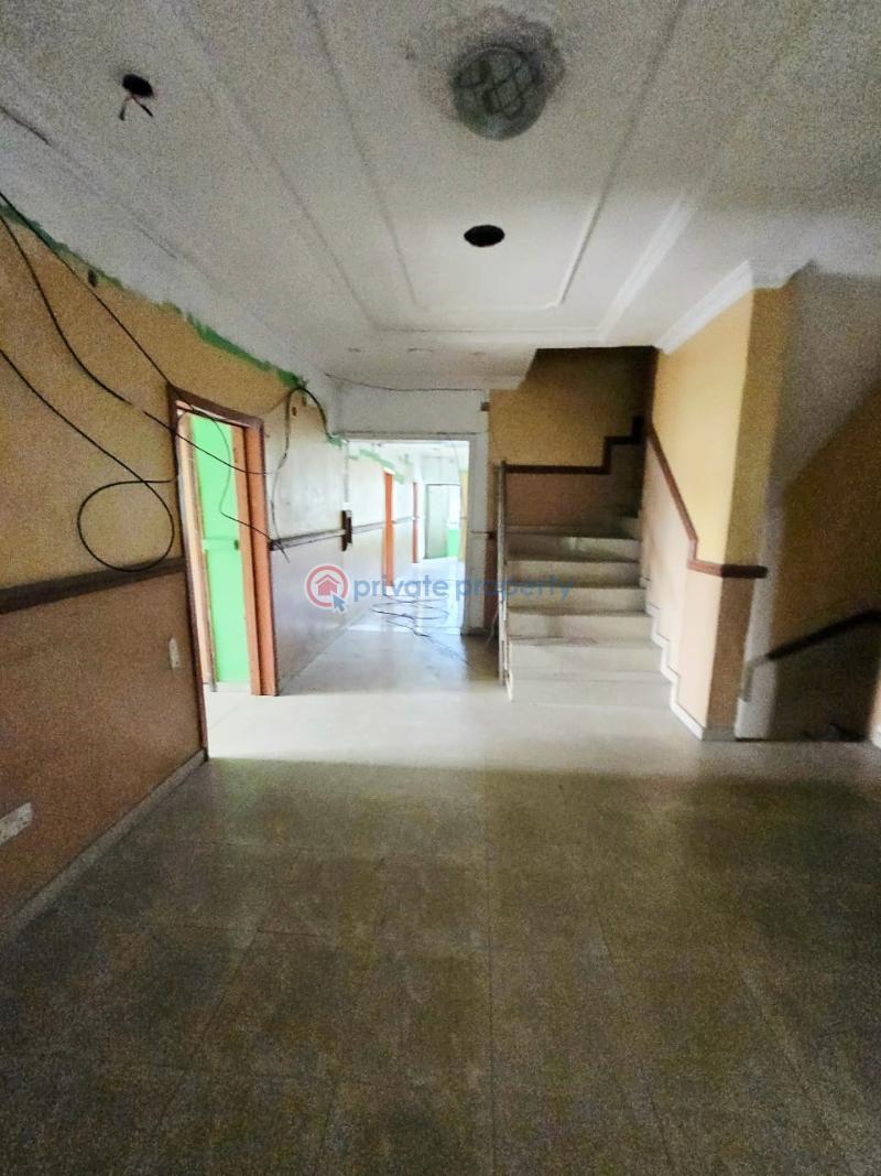 5 bedroom Office For Rent Lekki Right Lekki Phase 1 Lagos - 5