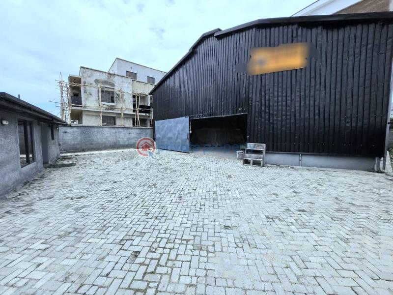 1 bedroom Warehouse For Rent Lekki Phase 1 Lagos - 1