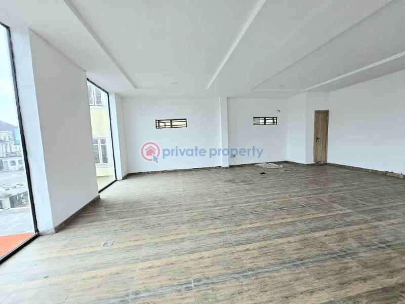 Spacious commercial shop - 1 1 bedroom Commercial Property For Sale Lekki Phase 1 Lagos - 1