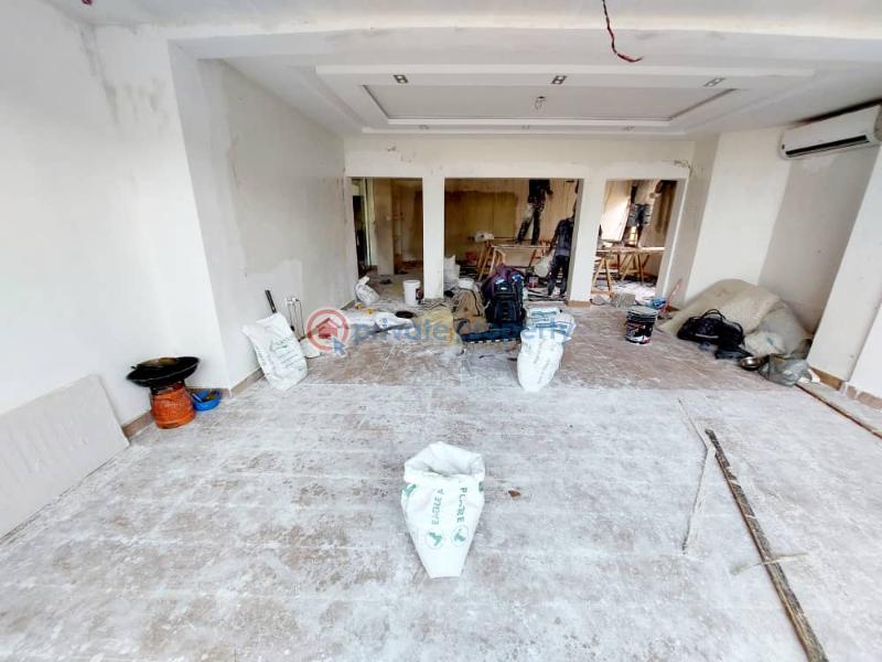 1 bedroom Shop For Rent Lekki Phase 1 Lagos - 1