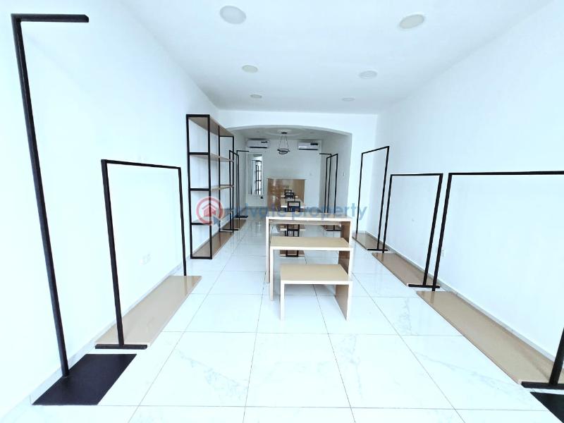 1 bedroom Shop For Rent Lekki Phase 1 Lagos - 4