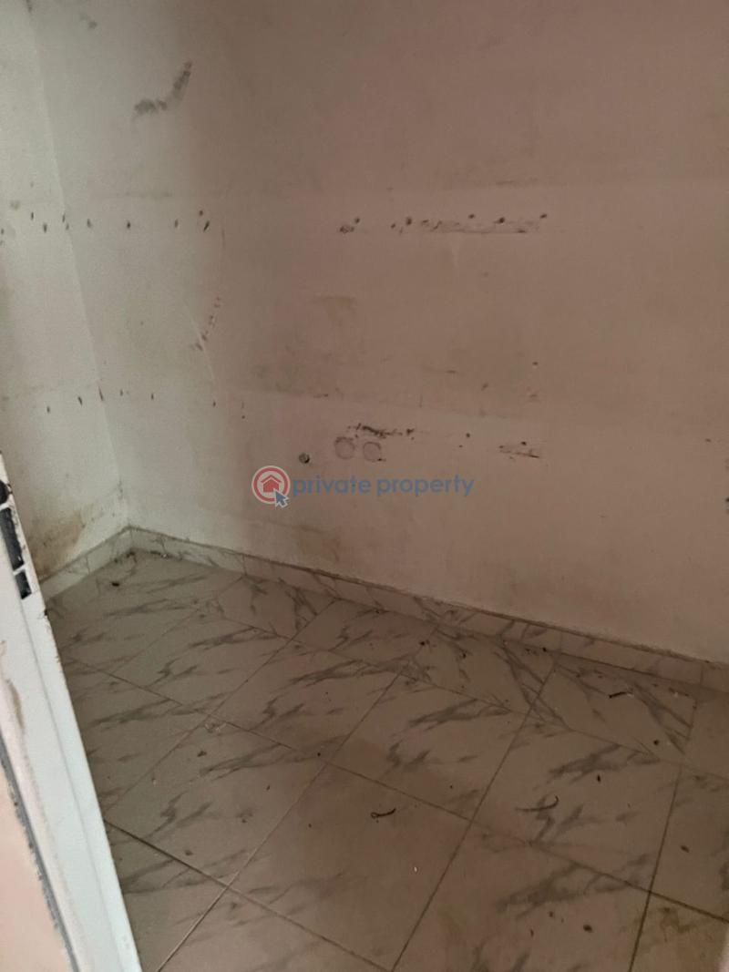 1 bedroom Shop For Rent Lekki Phase 1 Lagos - 4