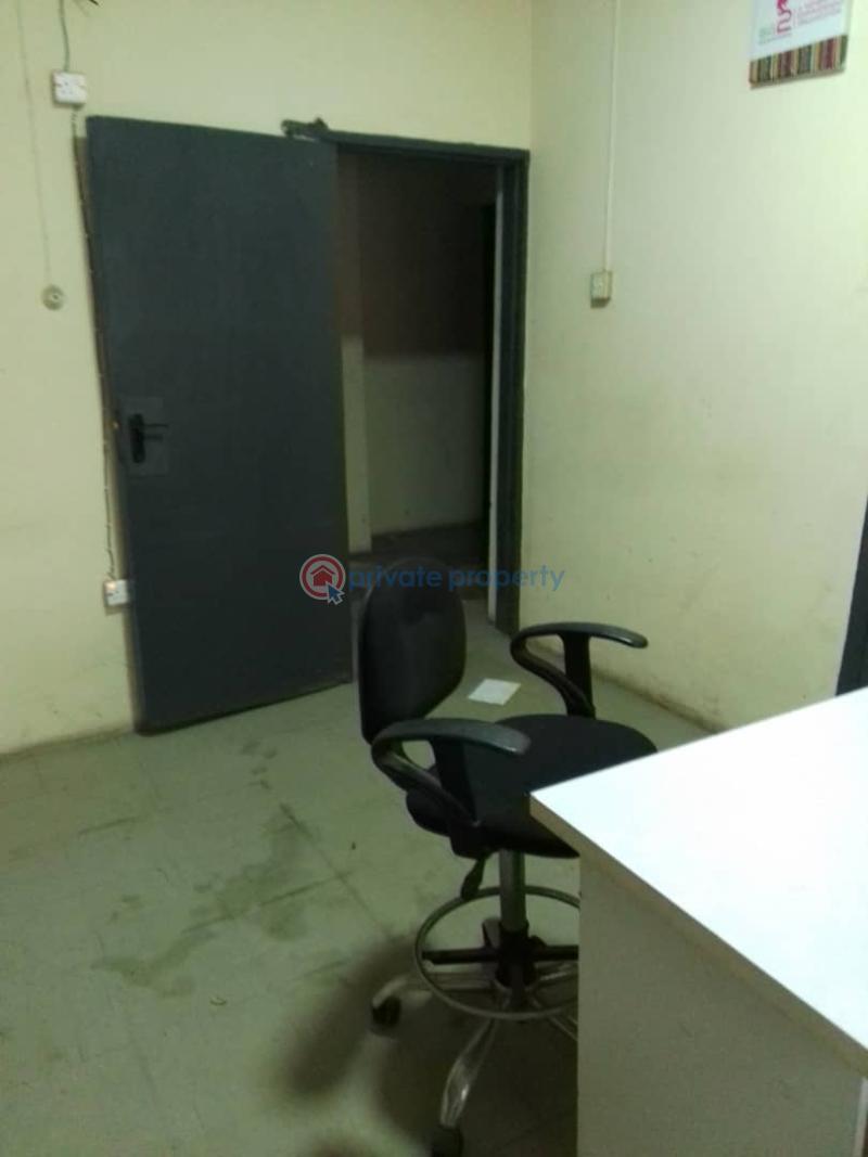 2 bedroom Office For Rent New Bodija Estate Bodija Ibadan Oyo - 5