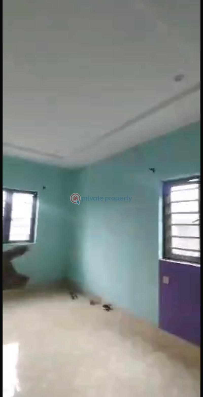 2 bedroom Flat & Apartment For Rent Miyaki Oworonshoki Gbagada Lagos - 2