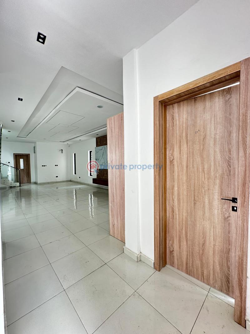 5 bedroom Detached Duplex For Sale Vgc Victoria Garden City Lekki Lagos - 1