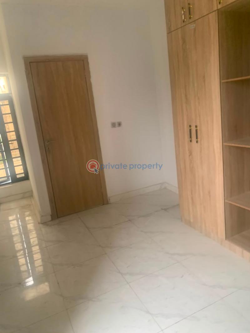 4 bedroom Terrace For Rent Ikota Lekki Lagos - 17