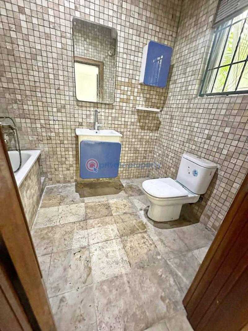 Spacious commercial 4 bedroom upstairs office space - 7 4 bedroom Office For Rent Oniru Victoria Island Lagos - 7