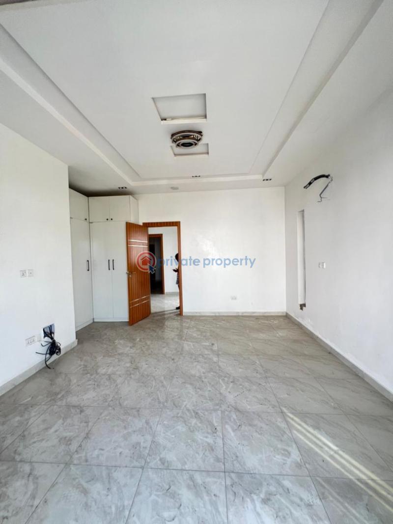 4 bedroom Semi detached Duplex For Sale Ilaje Ajah Lagos - 3