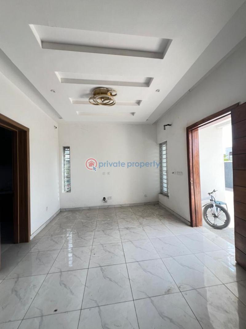 4 bedroom Terraced Duplex For Sale Ilaje Ajah Lagos - 7