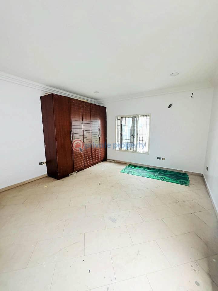 Spacious four bedroom terrace house - 12 4 bedroom Terraced Duplex For Rent Old Ikoyi Lagos - 12