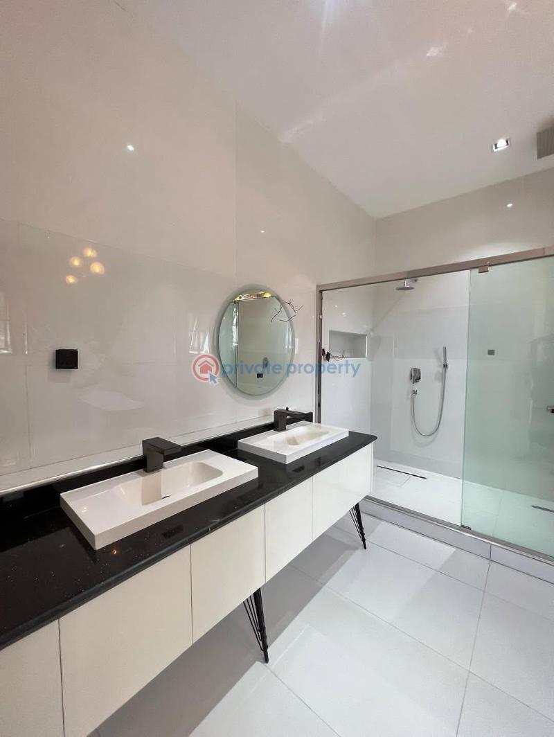 5 bedroom Detached Duplex For Sale Osapa, London Lekki Lagos - 4