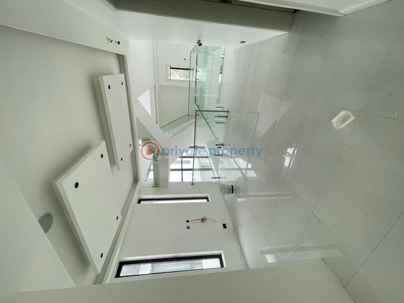 5 bedroom Detached Duplex For Sale Osapa Lekki Lagos - 5