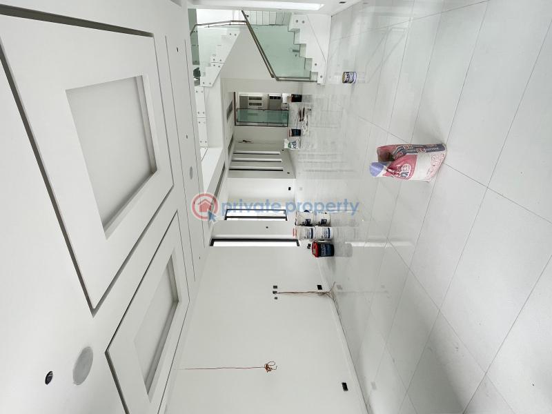 5 bedroom Detached Duplex For Sale Osapa Lekki Lagos - 2