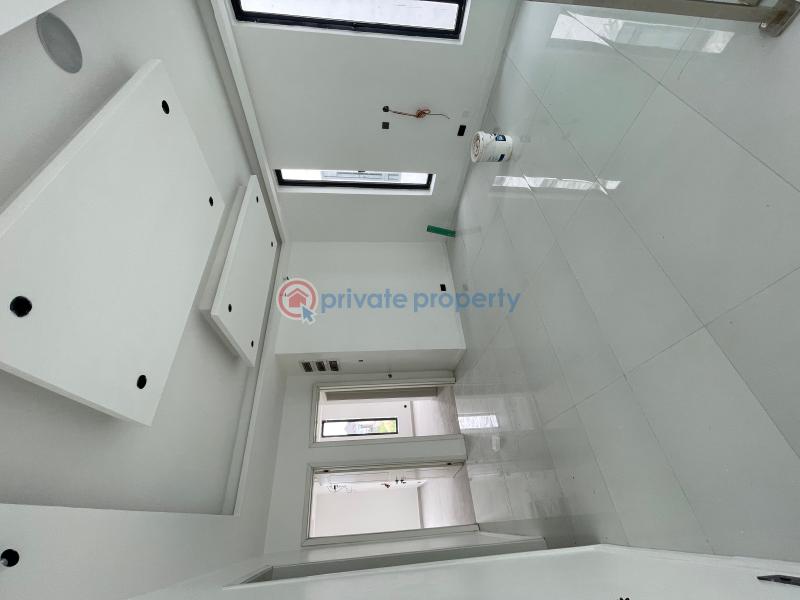 5 bedroom Detached Duplex For Sale Osapa Lekki Lagos - 4