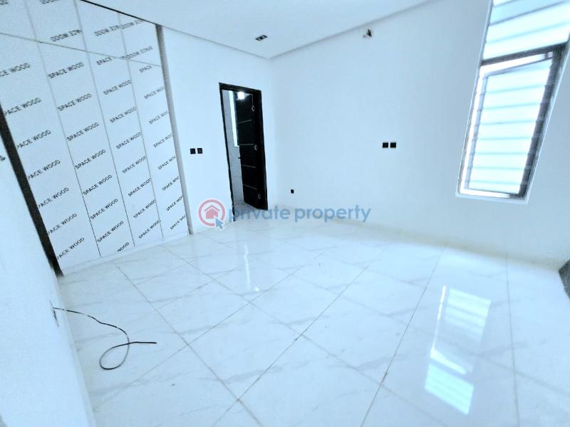 Spacious fully serviced 2 & 3 bedroom apartments for sale - 9 2 bedroom Flat & Apartment For Sale Ologolo Lekki Lagos - 9