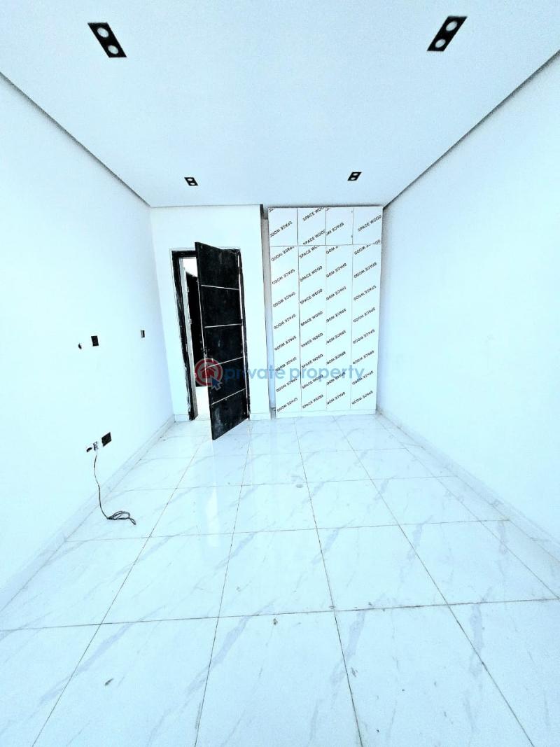Spacious fully serviced 2 & 3 bedroom apartments for sale - 5 2 bedroom Flat & Apartment For Sale Ologolo Lekki Lagos - 5