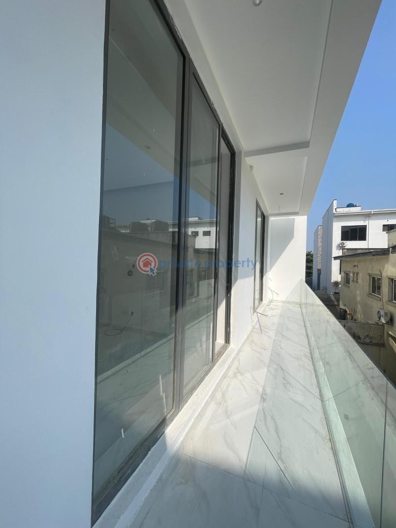 2 bedroom Block Of Flats For Sale Lekki Phase 1 Lagos - 4