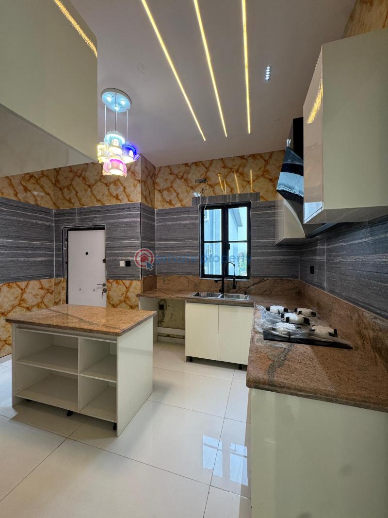 4 bedroom Terraced Duplex For Sale Osapa London Lekki Lagos - 9