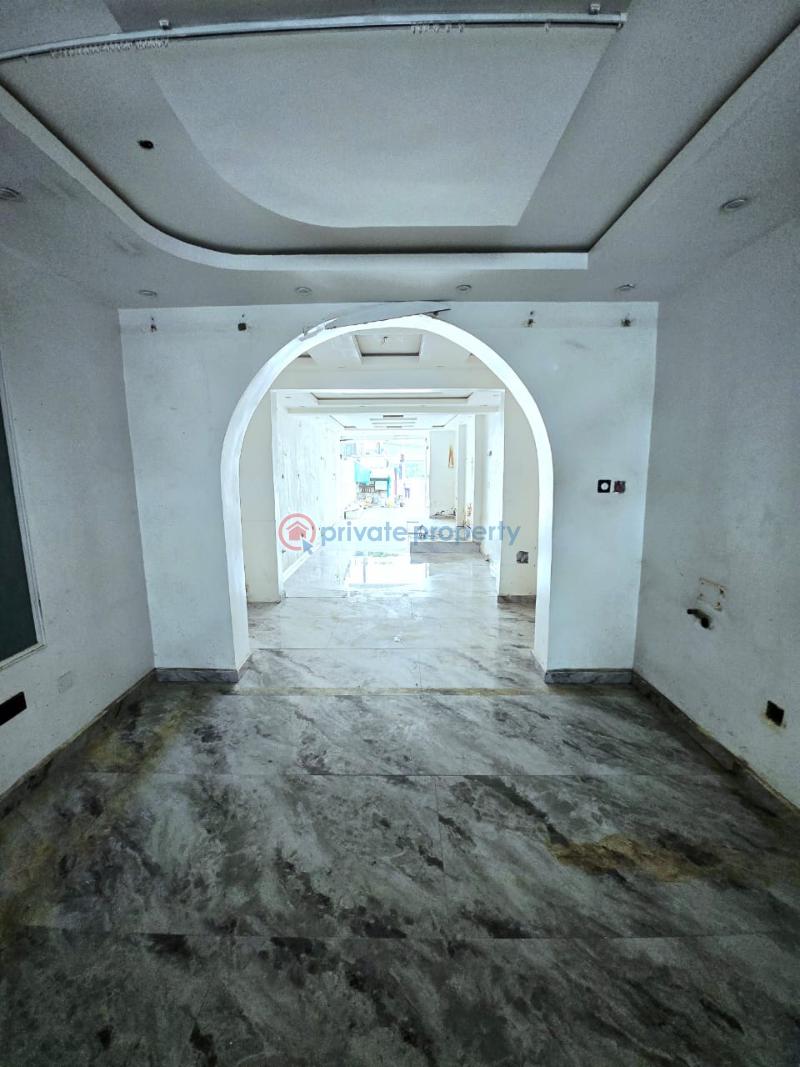 1 bedroom Shop For Rent Lekki Phase 1 Lagos - 3