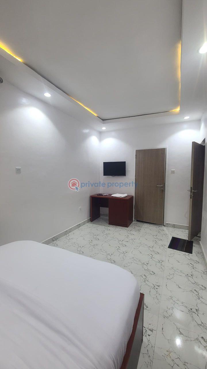 1 bedroom Studio Apartment For Rent Lekki Phase 1 Lagos - 3