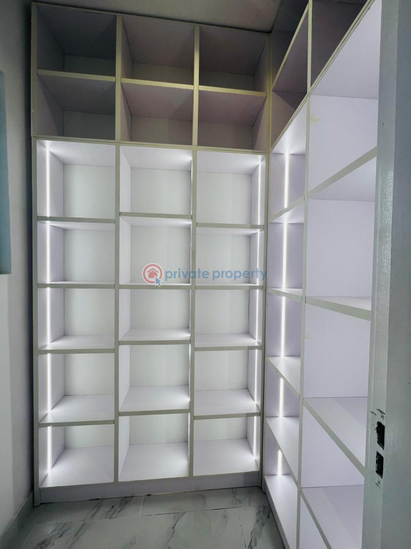 4 bedroom Penthouse For Sale Lekki Phase 1 (right Side) Lekki Phase 1 Lagos - 16