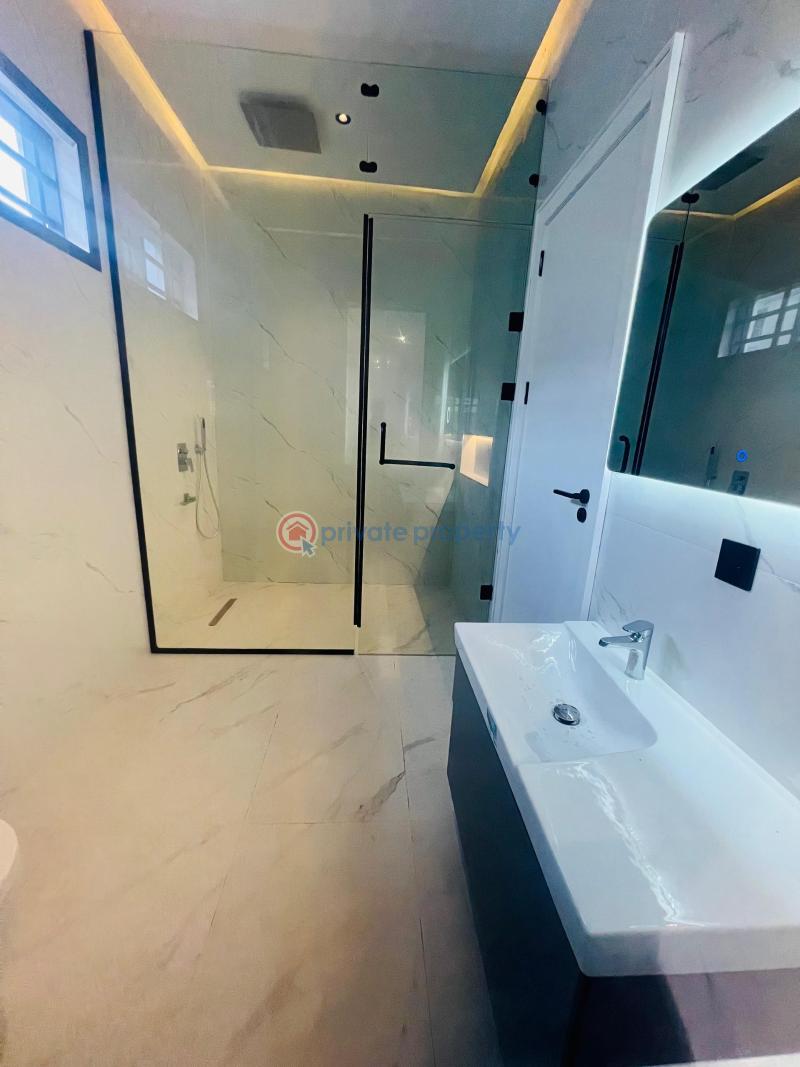 4 bedroom Penthouse For Sale Lekki Phase 1 (right Side) Lekki Phase 1 Lagos - 21