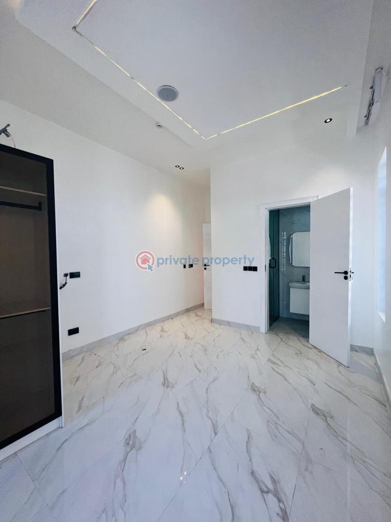 4 bedroom Penthouse For Sale Lekki Phase 1 (right Side) Lekki Phase 1 Lagos - 22