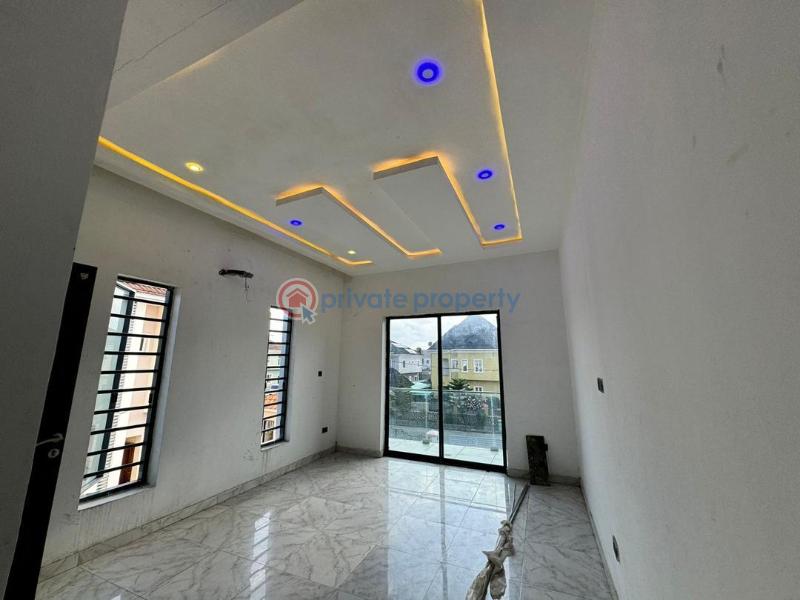 6 bedroom Semi detached Duplex For Sale Jakande Lekki Lagos - 14