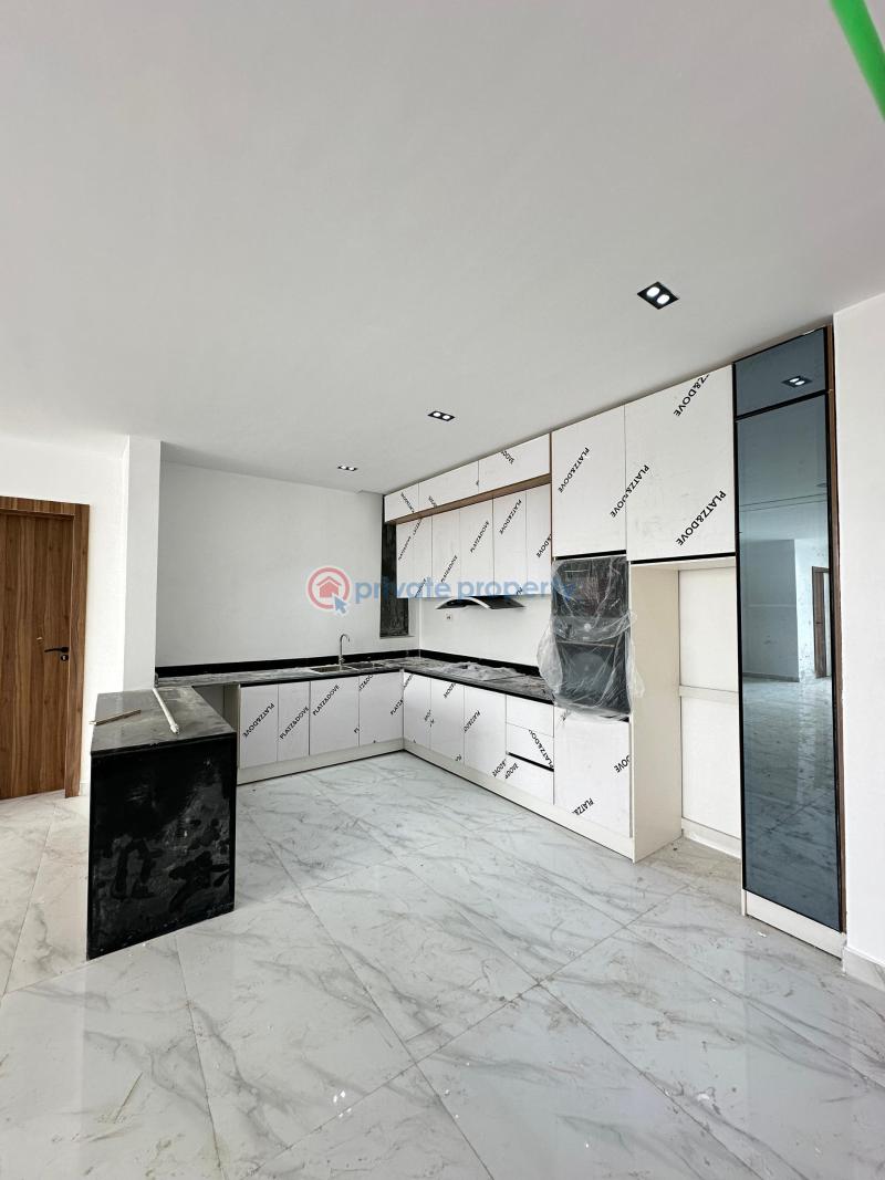 Spacious luxury 2 bedroom apartment with swimming pool and elevator - 5 2 bedroom House For Sale Lekki Phase 1 Lagos - 5