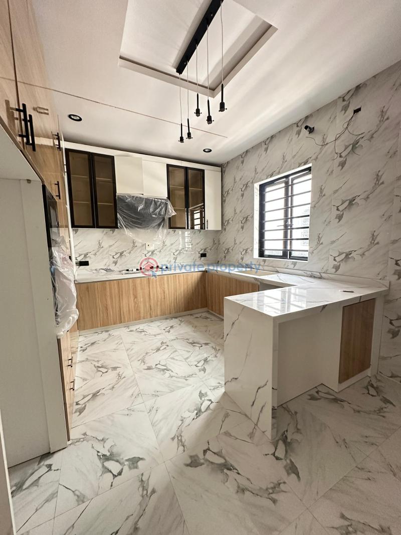 Spacious luxury 4 bedroom semi-detached duplex with bq - 1 4 bedroom Semi detached Duplex For Sale Idado Lekki Lagos - 1