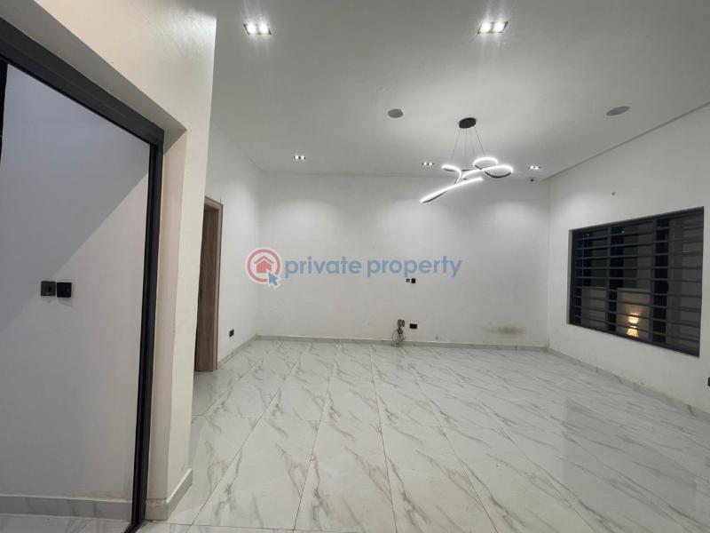 1 bedroom Mini Flat For Rent Western Estate,lekki County Ikota Lekki Lagos - 0