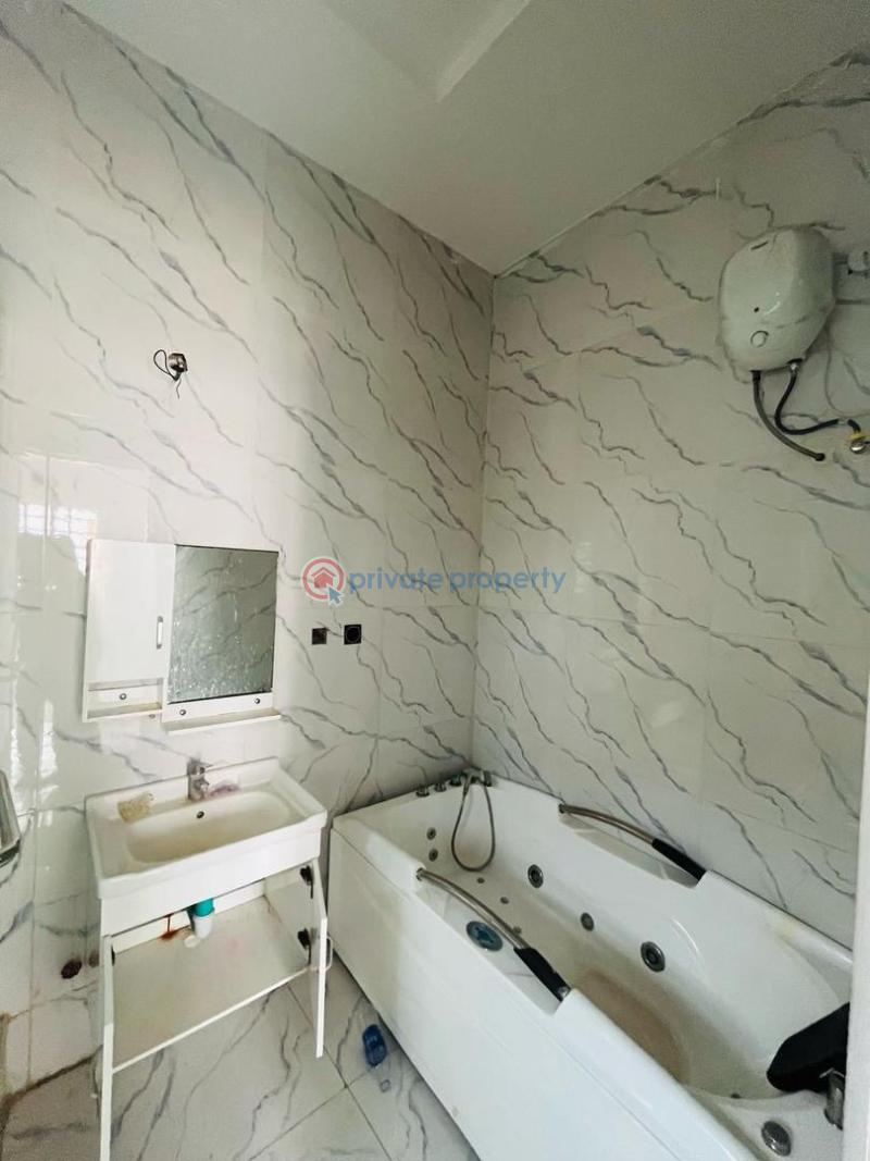 Spacious master bedroom - 0 1 bedroom Shared Apartment For Rent Orchid Road Lekki Lagos - 0
