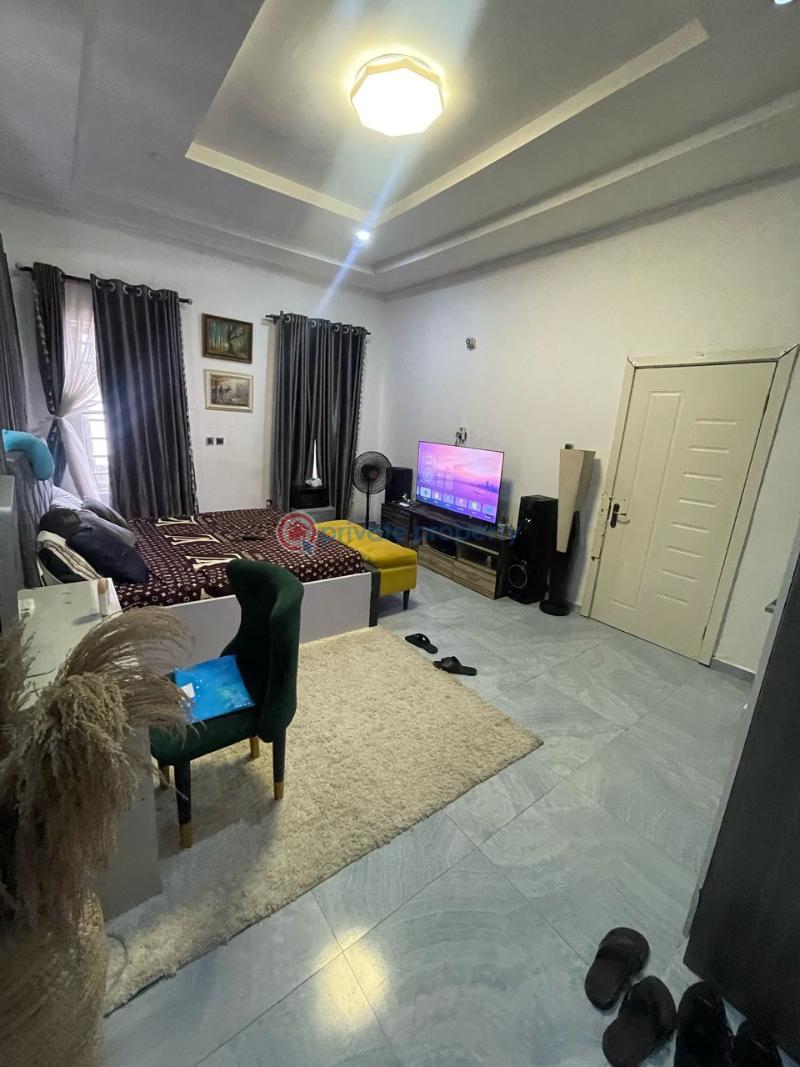 1 bedroom Studio Apartment For Rent Along Lekki Expressway Lagos - 2
