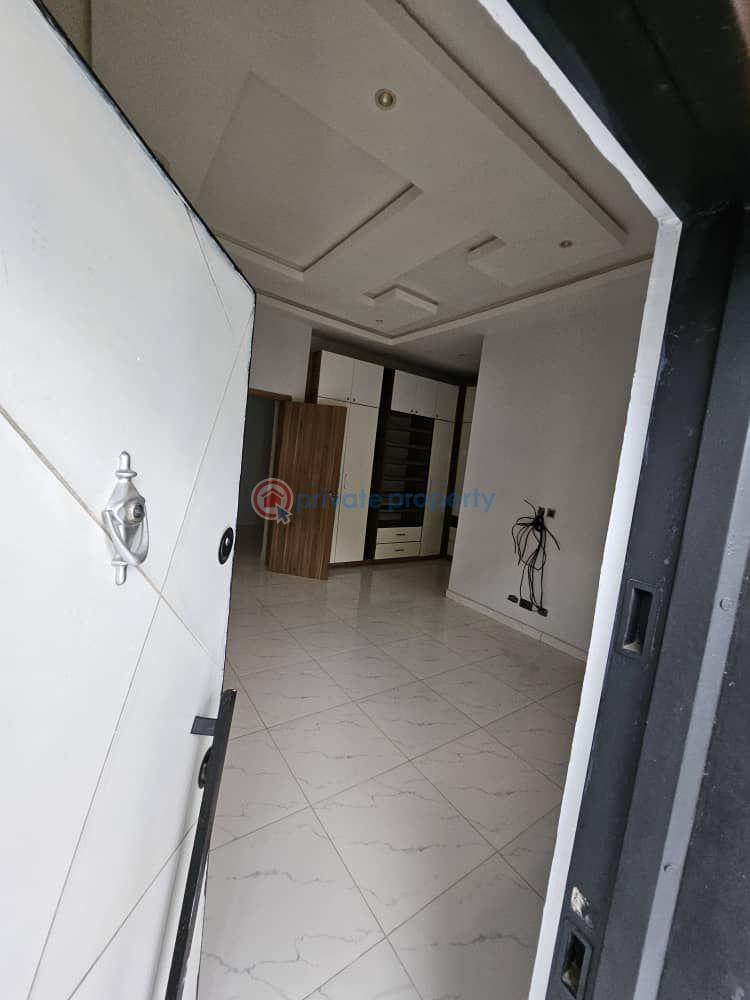1 bedroom Shared Apartment For Rent Ikota,lekki Lekki Lagos - 4