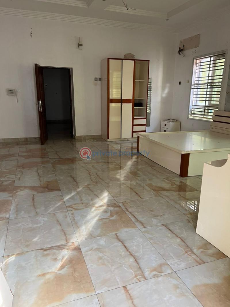 1 bedroom Shared Apartment For Rent Spg Ologolo Lekki Lagos - 6