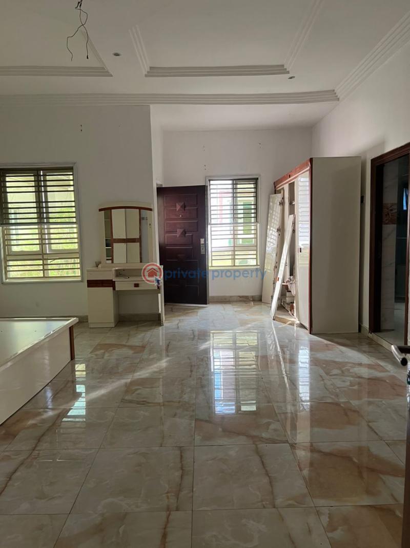 1 bedroom Shared Apartment For Rent Spg Ologolo Lekki Lagos - 9