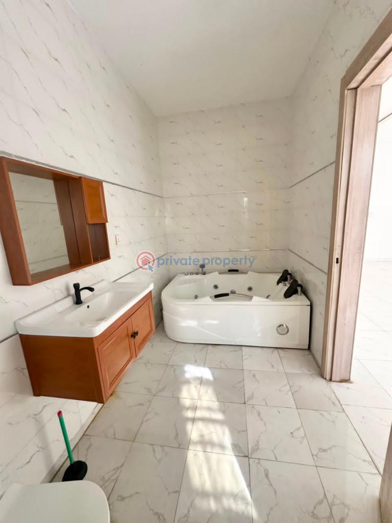 1 bedroom Shared Apartment For Rent Along Lekki Expressway Lagos - 5