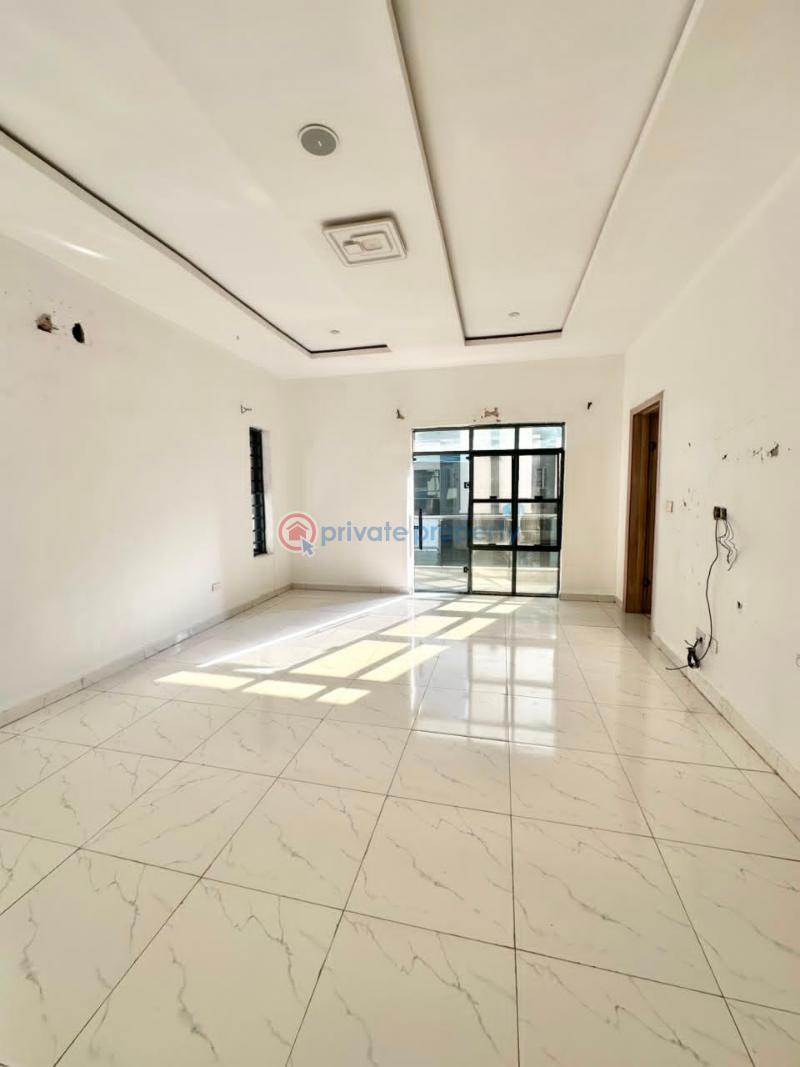 1 bedroom Shared Apartment For Rent Along Lekki Expressway Lagos - 1