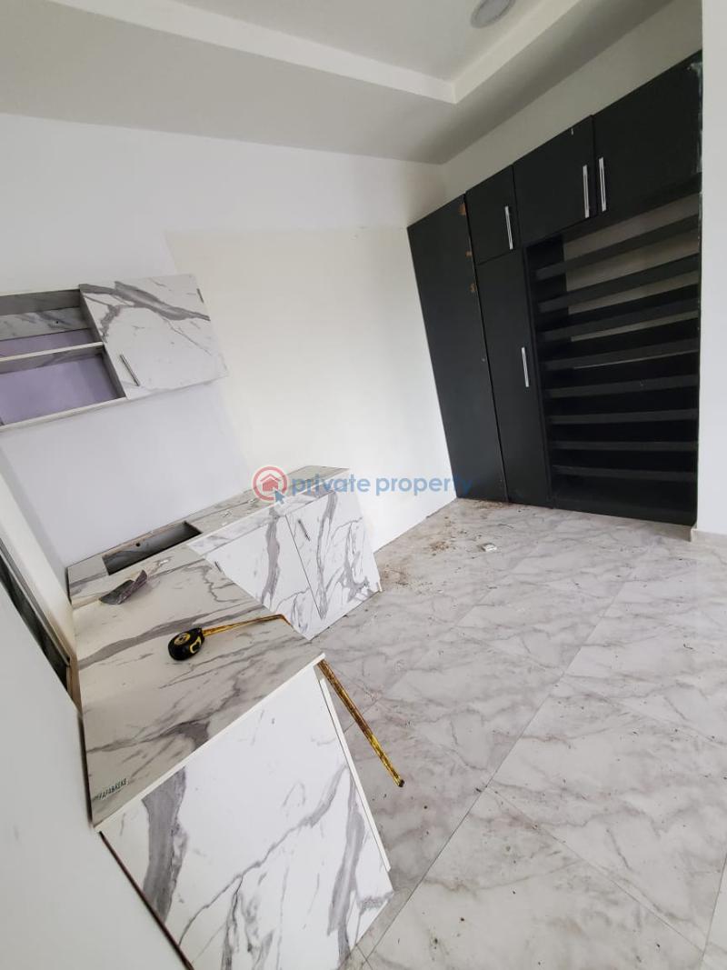Spacious master studio apartment - 4 1 bedroom Shared Apartment For Rent Ikate Kusenla Lekki Lagos - 4