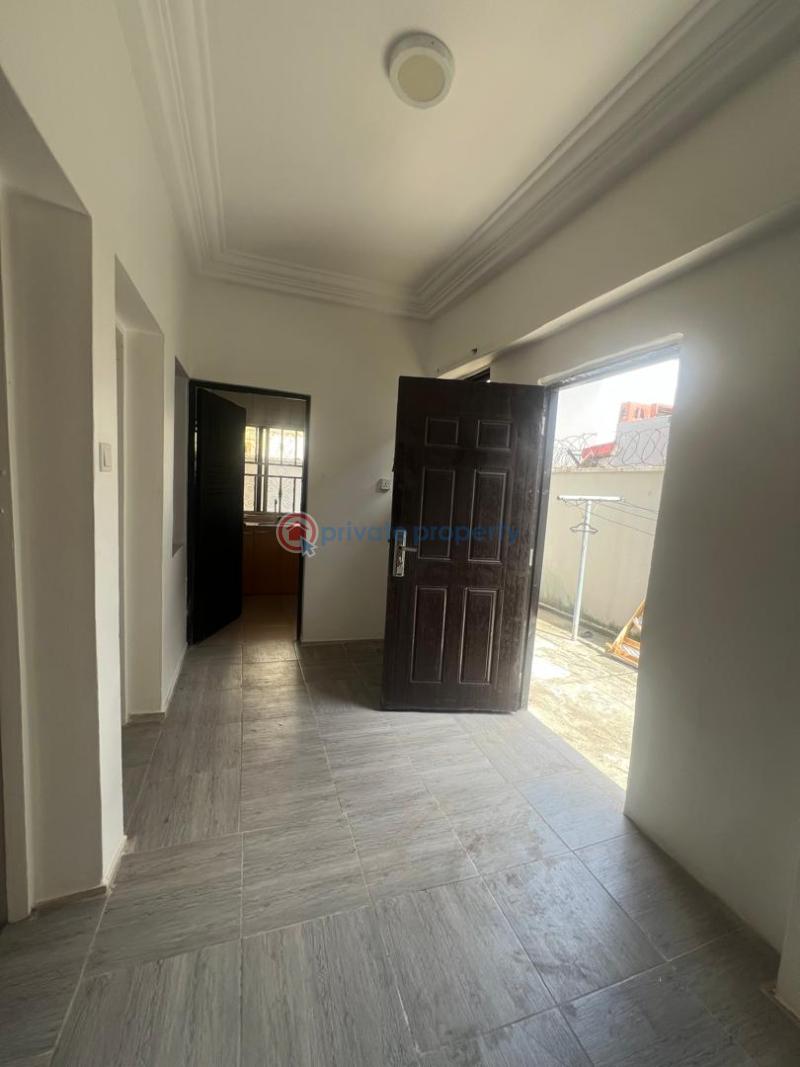 1 bedroom Mini Flat For Rent By Brazas Plaza Off Admiralty Way Lekki Phase 1 Lagos - 8