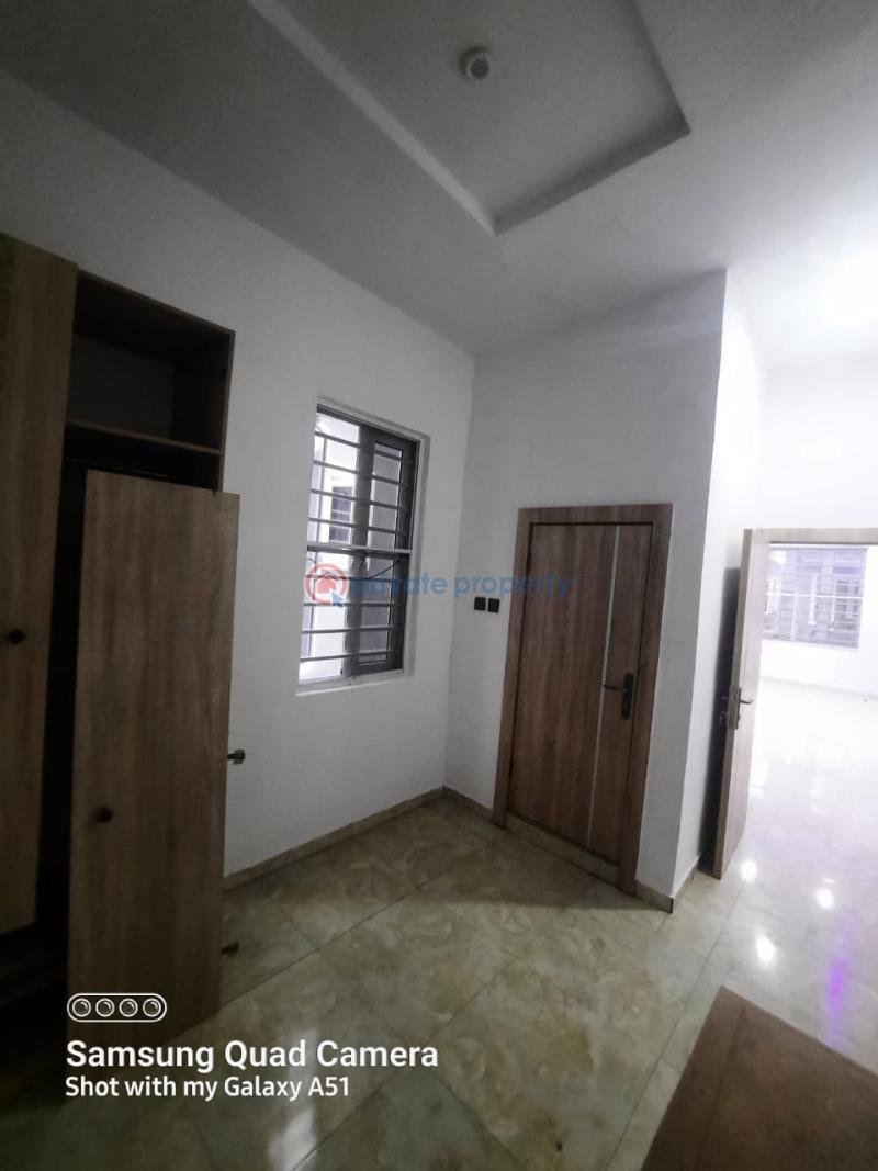 1 bedroom Mini Flat For Rent Orchid Road Lekki Lagos - 5