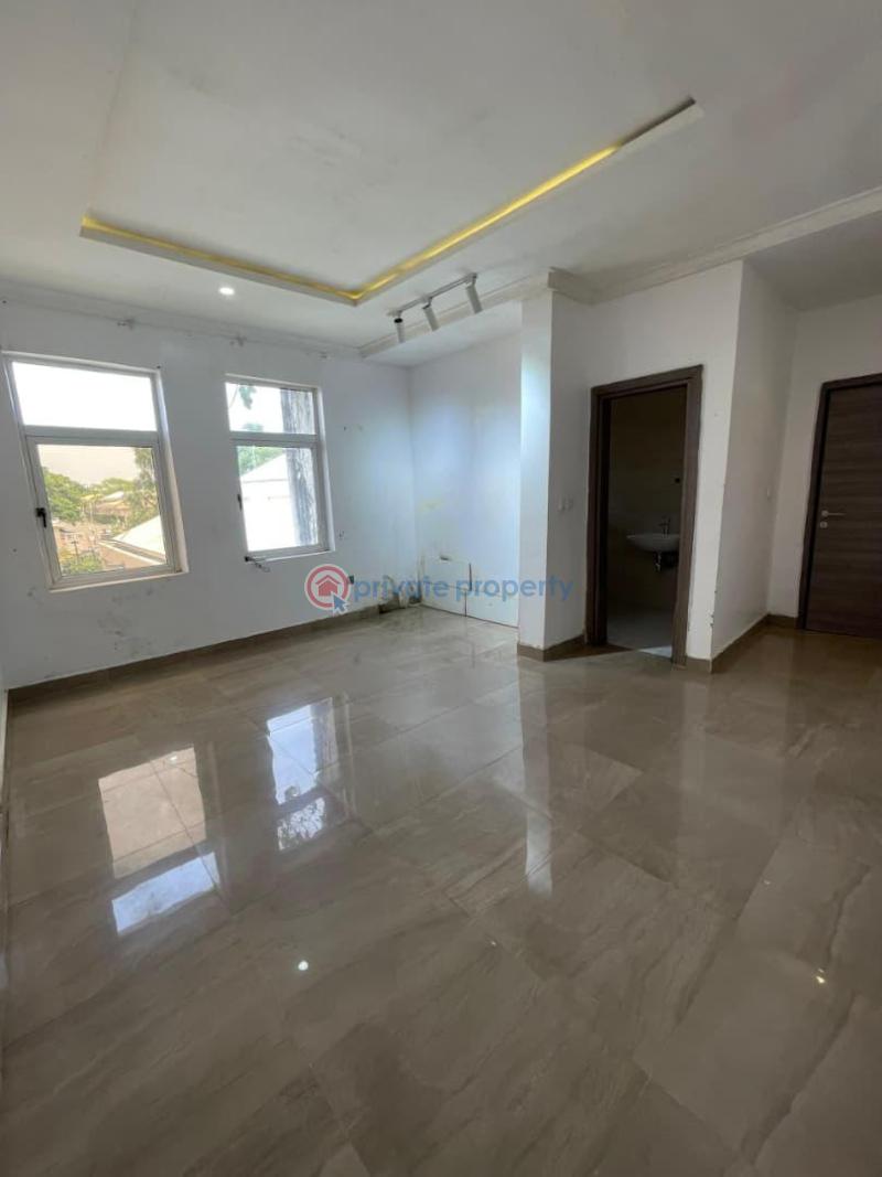 1 bedroom Mini Flat For Rent Chevyview Estate Chevron Drive Lekki Lagos - 4