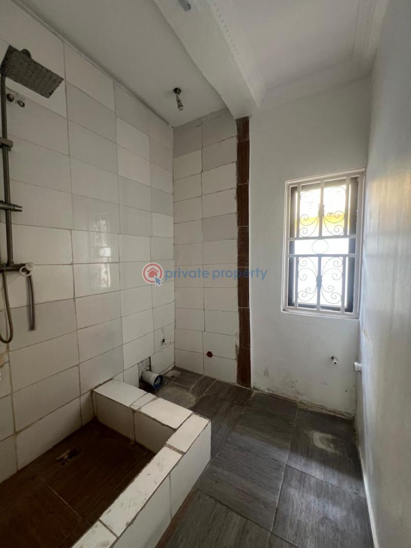 1 bedroom Mini Flat For Rent By Brazas Plaza Off Admiralty Way Lekki Phase 1 Lagos - 3