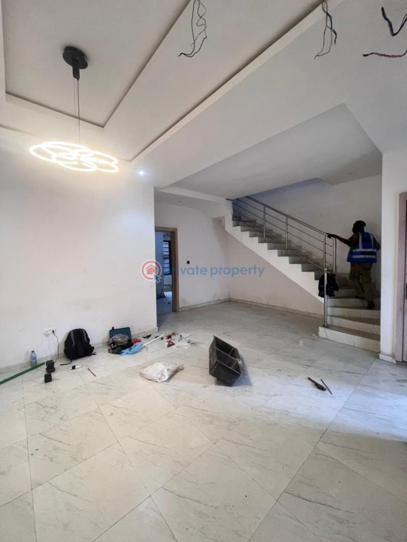 Mini Flat For Rent Dpkay Estate,orchid Lekki Lagos - 5