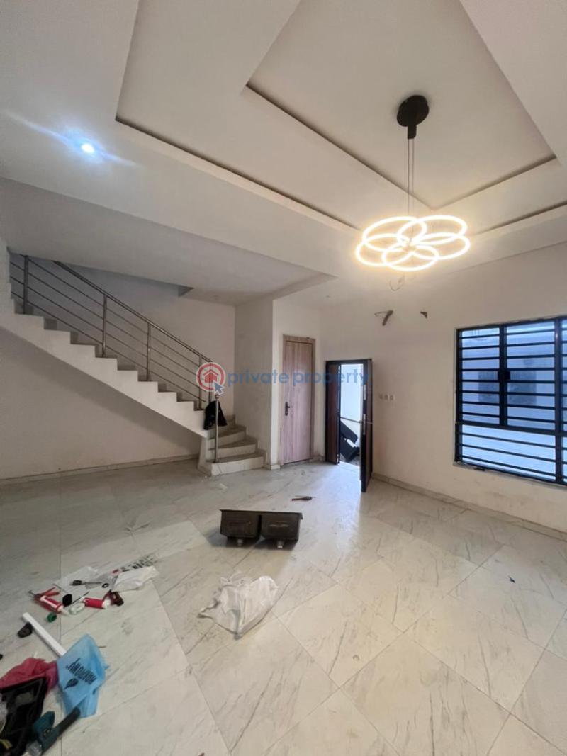Mini Flat For Rent Dpkay Estate,orchid Lekki Lagos - 3