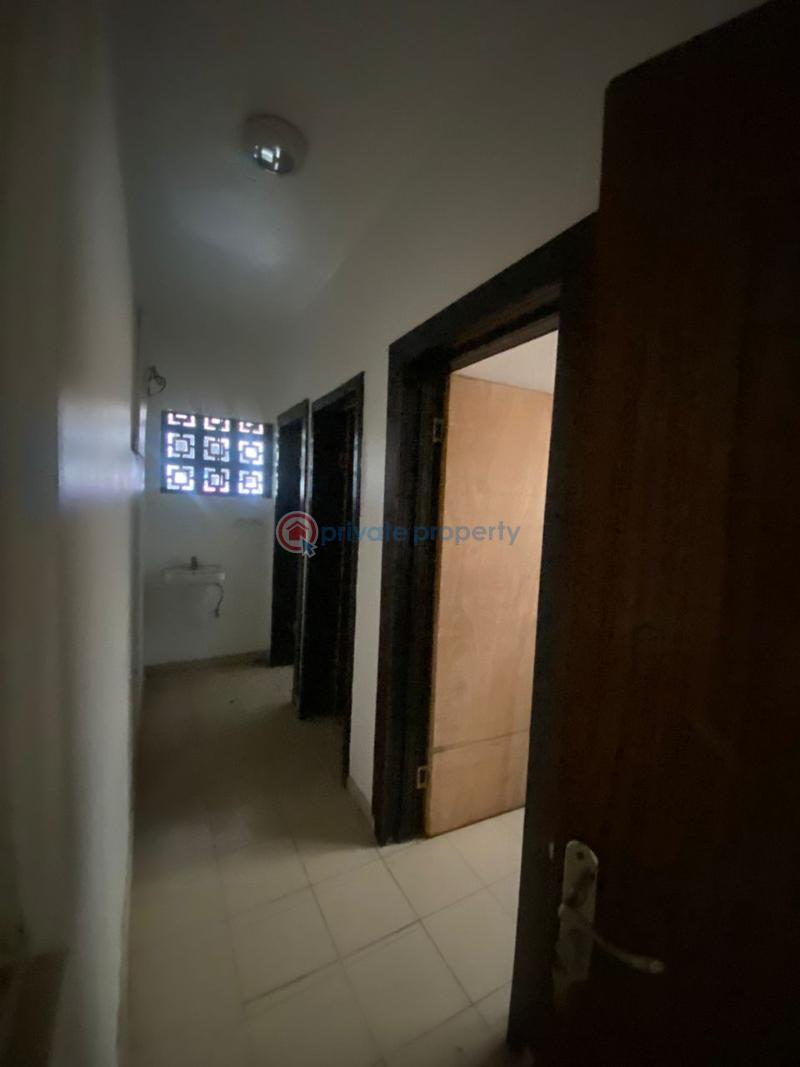 Spacious mini flat with large space  in an estate - 0 1 bedroom Mini Flat For Rent Off Admiralty Way Lekki Phase 1 Lagos - 0