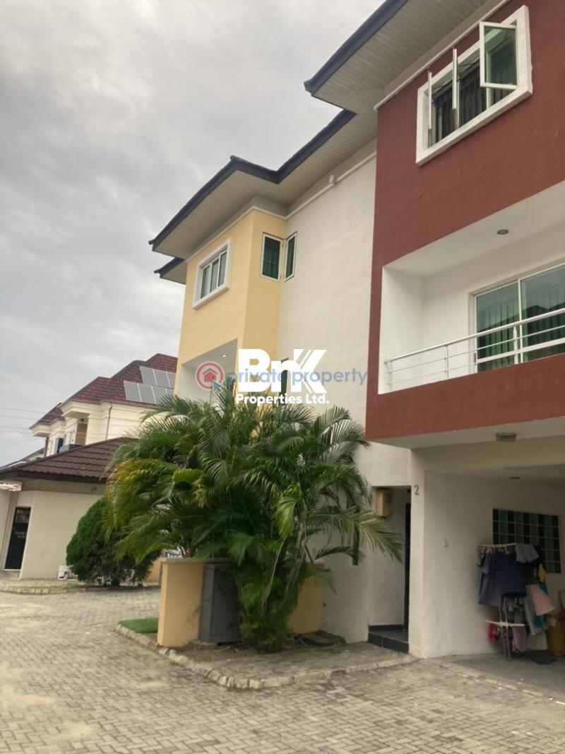 Spacious neat and well maintained 4 bedroom terraced - 6 4 bedroom Terraced Duplex For Rent Ikota Lekki Lagos - 6