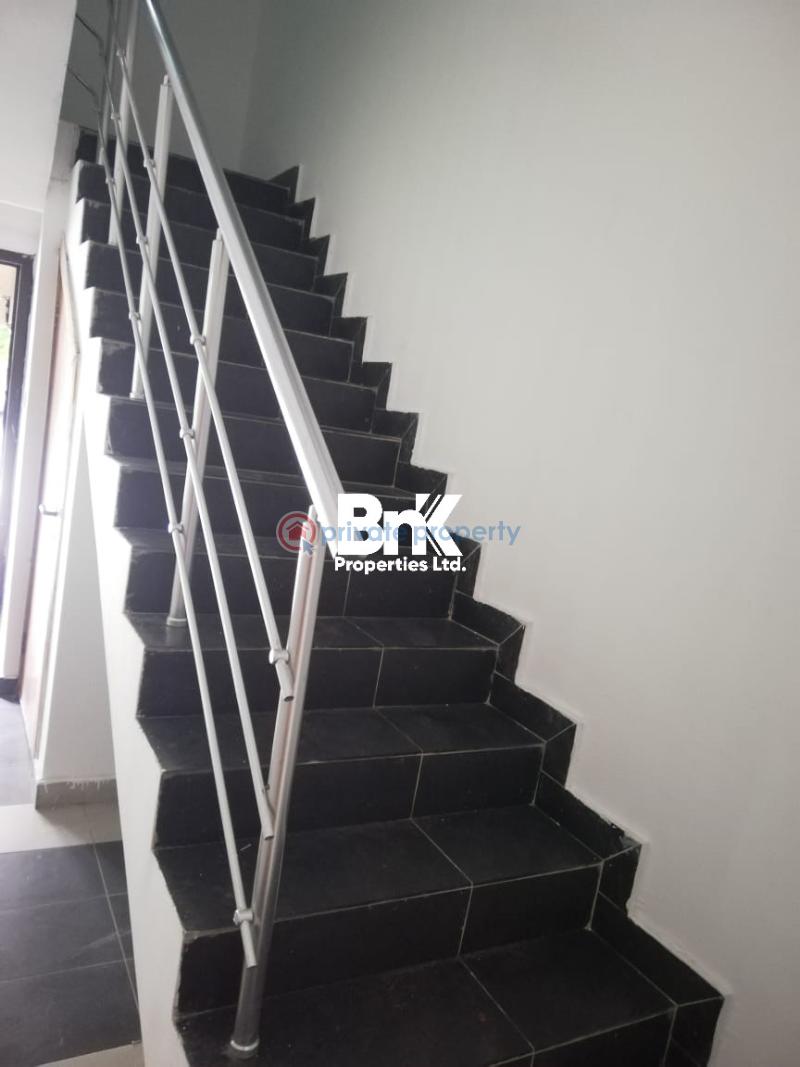 Spacious neat and well maintained 4 bedroom terraced - 5 4 bedroom Terraced Duplex For Rent Ikota Lekki Lagos - 5