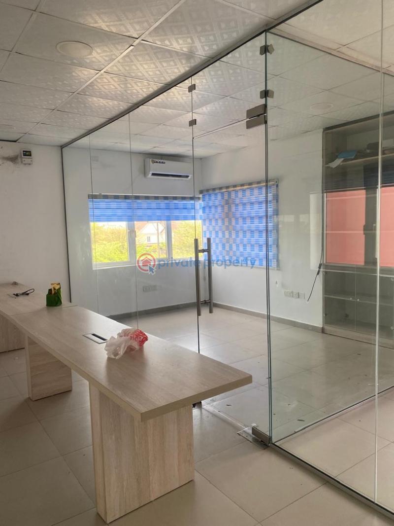 Spacious neat and well positioned office space in a secure estate - 8 Office For Rent Osapa London Lekki Lagos - 8