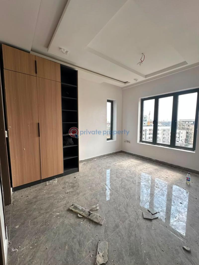 2 bedroom Shared Apartment For Sale Lekki Phase 1 Lagos - 11
